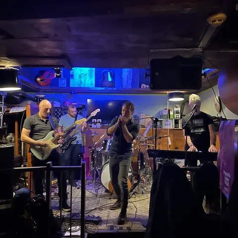 Live @ Café het Praethuys - Praethuys 2025 1